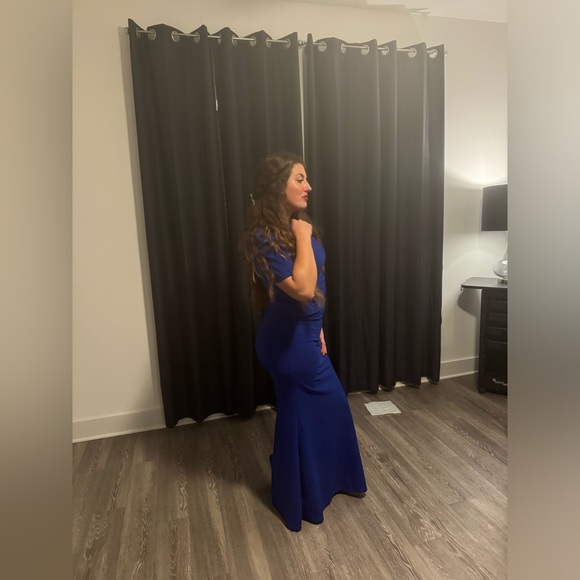 Gorgeous, Sparkly, Sexy, Beautiful, Clean & Fair is What I Offer - Picture 2 of 6